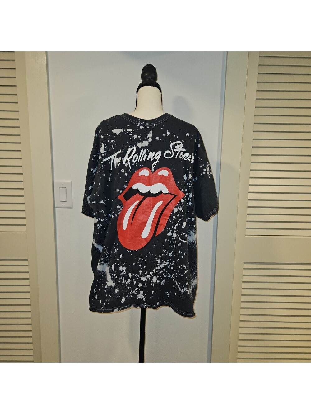Rolling Stones Unisex XL 100% Cotton Blue Splatter Tshirt